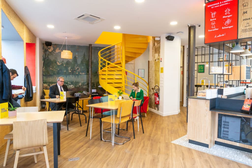 Les cafés-coworking, pourquoi le concept plaît-il autant ?