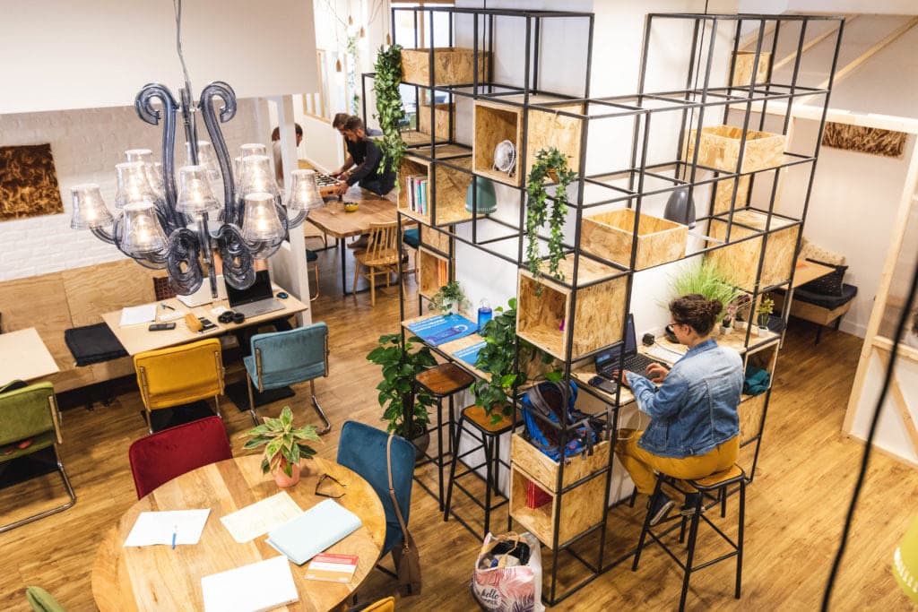 Anticafé Strasbourg — espace de travail