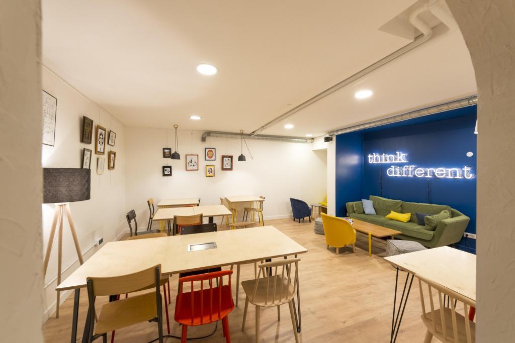 anticafé coworking café paris