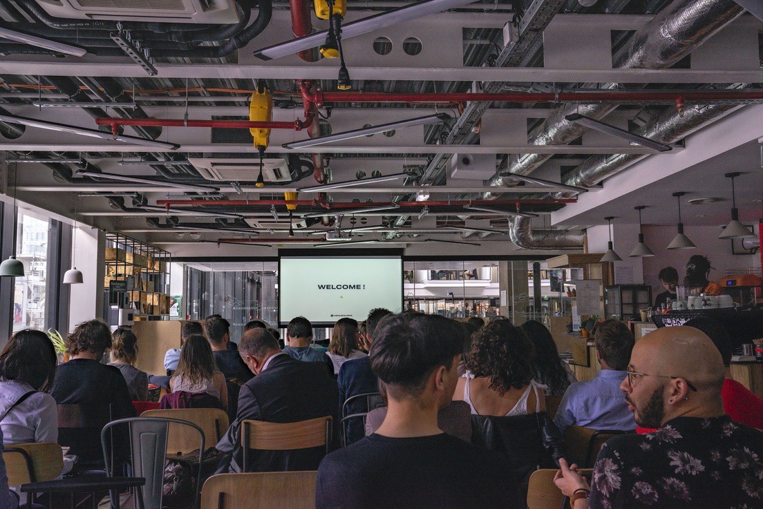 anticafé coworking privatisation séminaire café paris