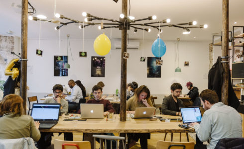 Anticafé coworking café Paris république